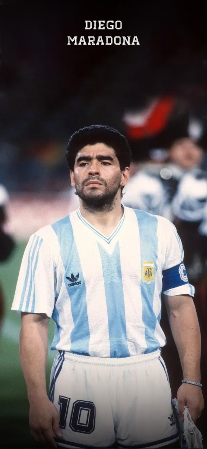 关于阿根廷球星迭戈马拉多纳逝世，整个足坛悼念的信息